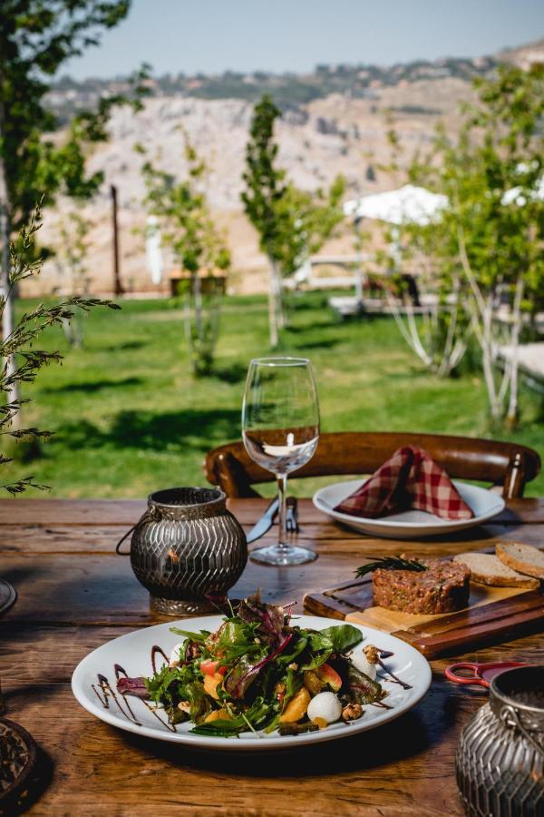 فندق Odom Retreat Mzaar Kfardebian المظهر الخارجي الصورة